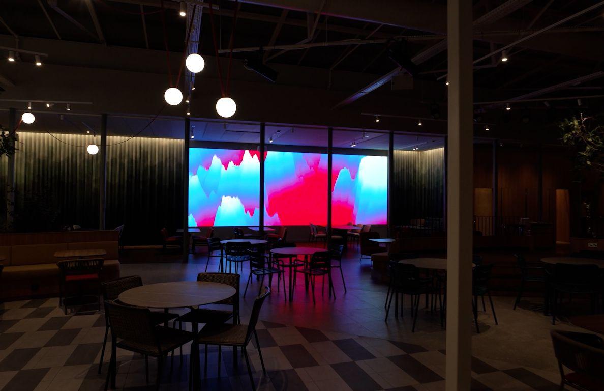 Tie-Dye Tapestry @Hotel restaurant