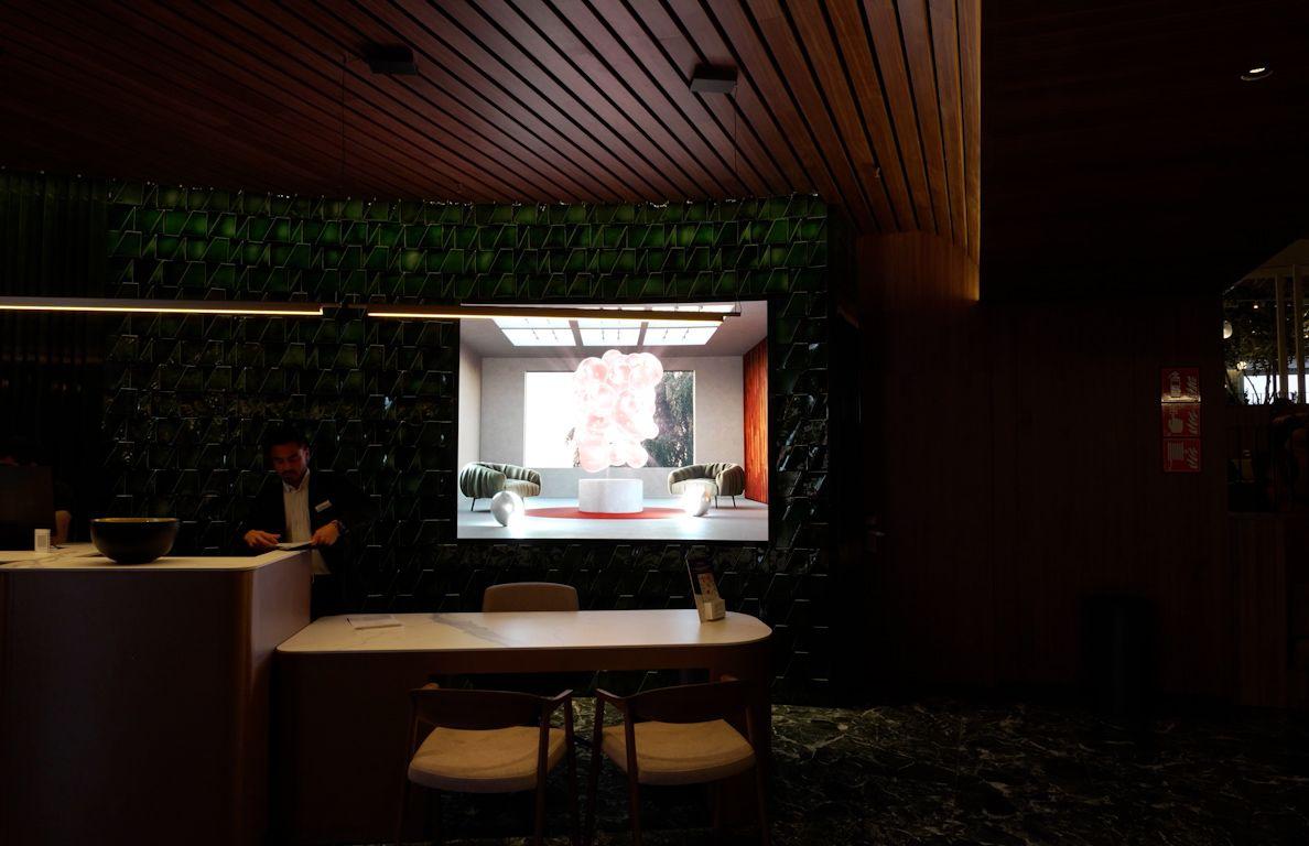 Surreal Showcase @Hotel Lobby